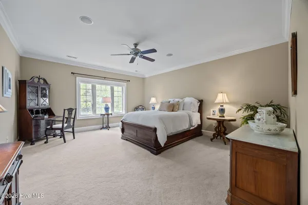 $1,625,000 | 121 Pamlico Lane, Chocowinity, NC 27817