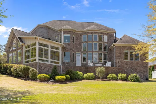 $1,625,000 | 121 Pamlico Lane, Chocowinity, NC 27817