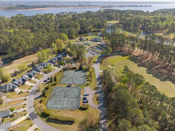 $1,625,000 | 121 Pamlico Lane, Chocowinity, NC 27817