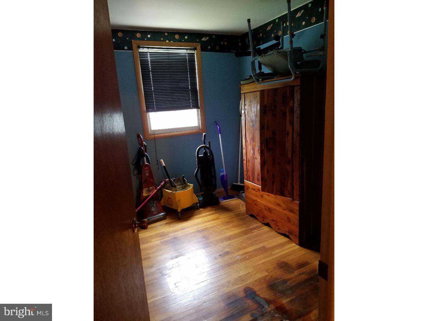 3665 Chesterfield Road Philadelphia, PA 19114 - Photo 7 of 16 Gallery Image 7
