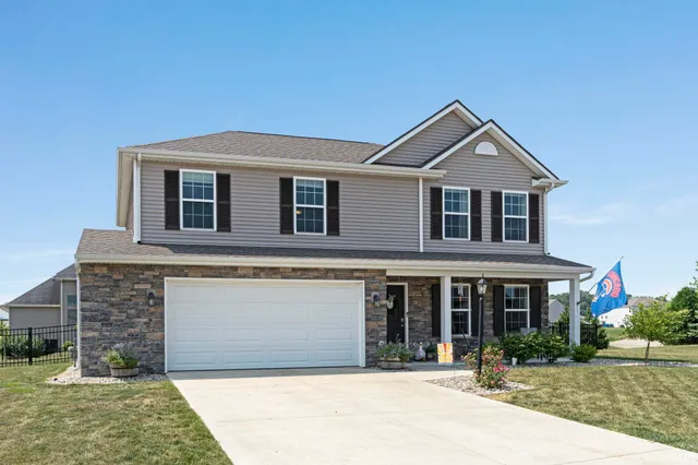 $295,900 | 10216 Runabay Cove, New Haven, IN 46774