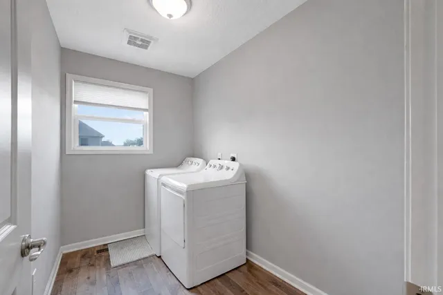 $285,000 | 10216 Runabay Cove, New Haven, IN 46774