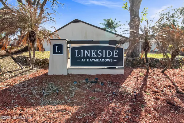 $2,500 | 7814 Cypress Point Court, Jacksonville, FL 32256