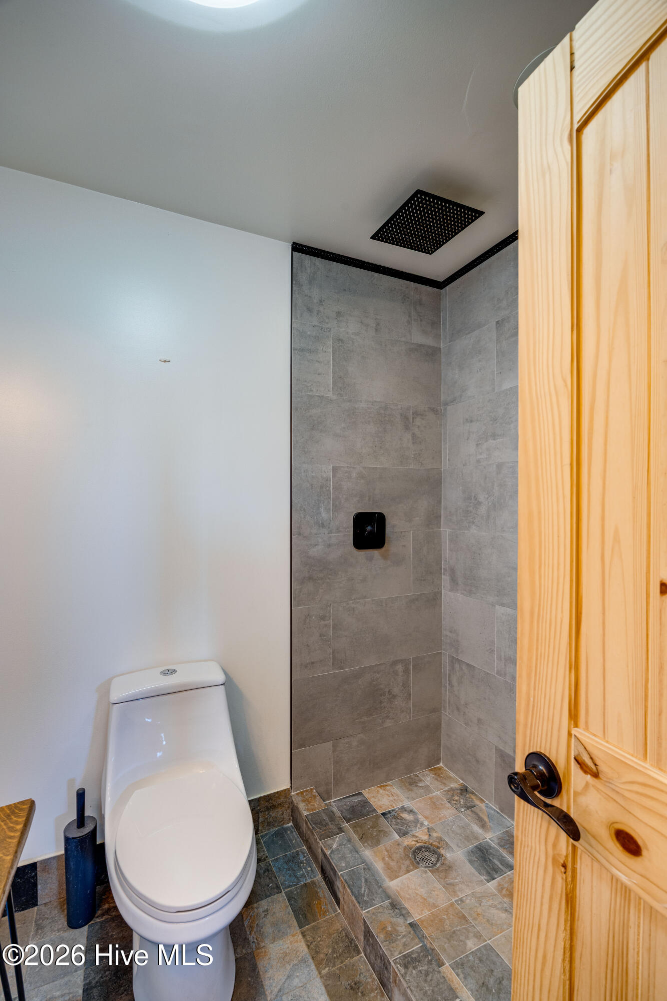 8856 Highway 32 Roper, NC 27970 - Photo 13 of 43 Guest Bath