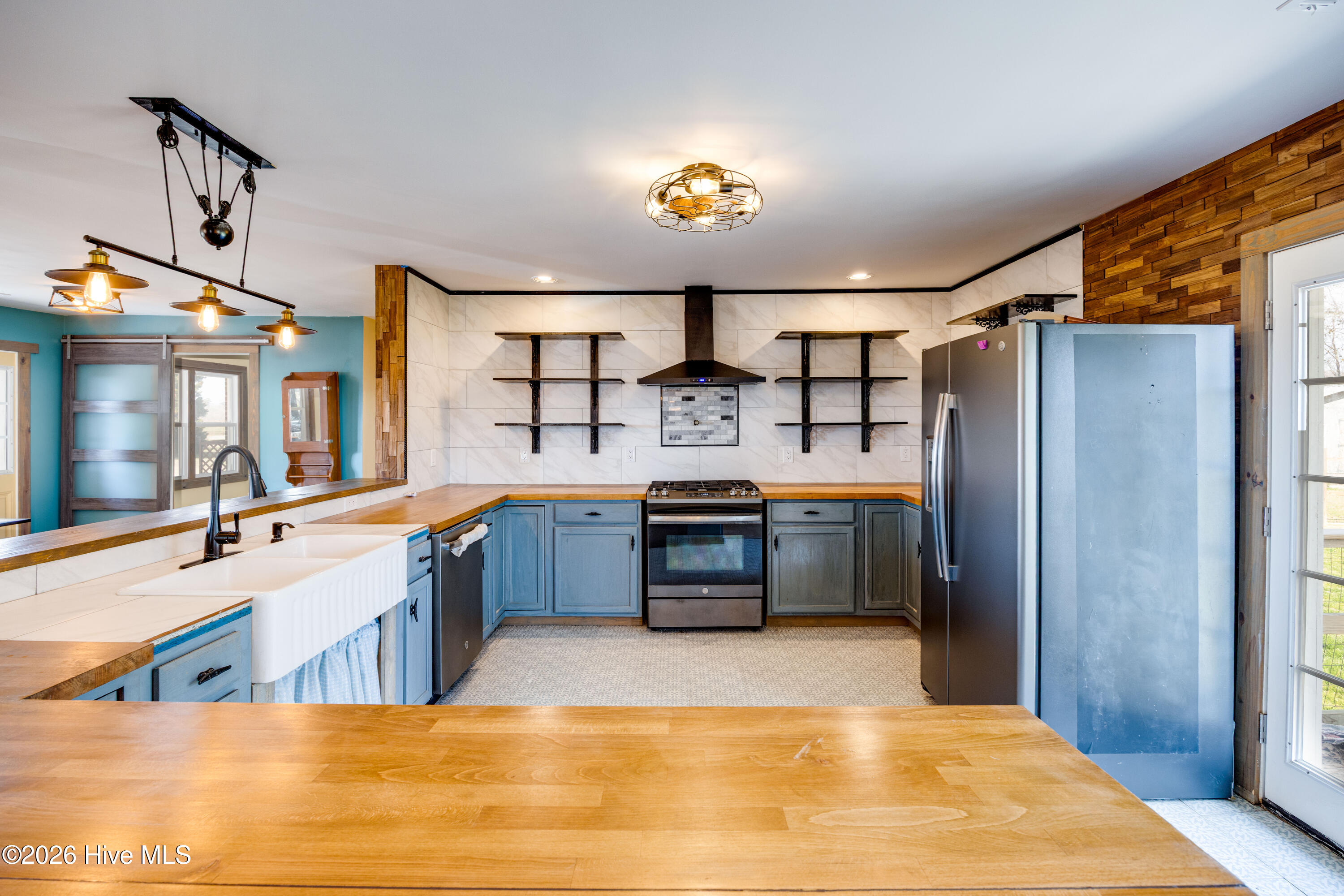 8856 Highway 32 Roper, NC 27970 - Photo 8 of 43 Kitchen