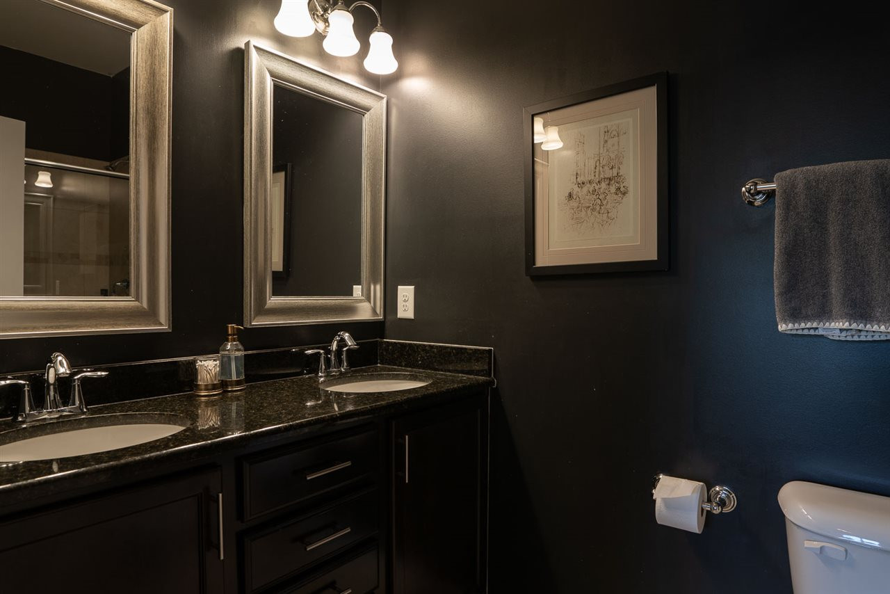 1653 Crafton Way Raleigh, NC 27607 - Photo 16 of 25 Master Bath
