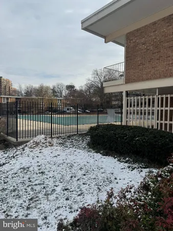 $1,700 | 2633 Fort Farnsworth Road, Unit 268, Alexandria, VA 22303