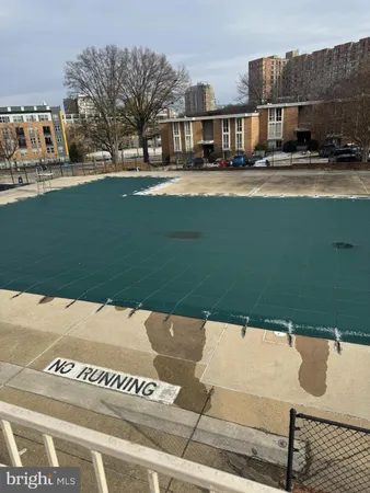 $1,700 | 2633 Fort Farnsworth Road, Unit 268, Alexandria, VA 22303