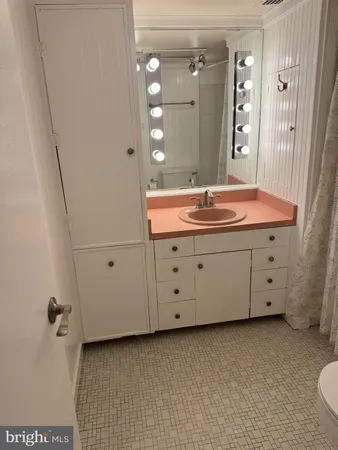 $1,700 | 2633 Fort Farnsworth Road, Unit 268, Alexandria, VA 22303