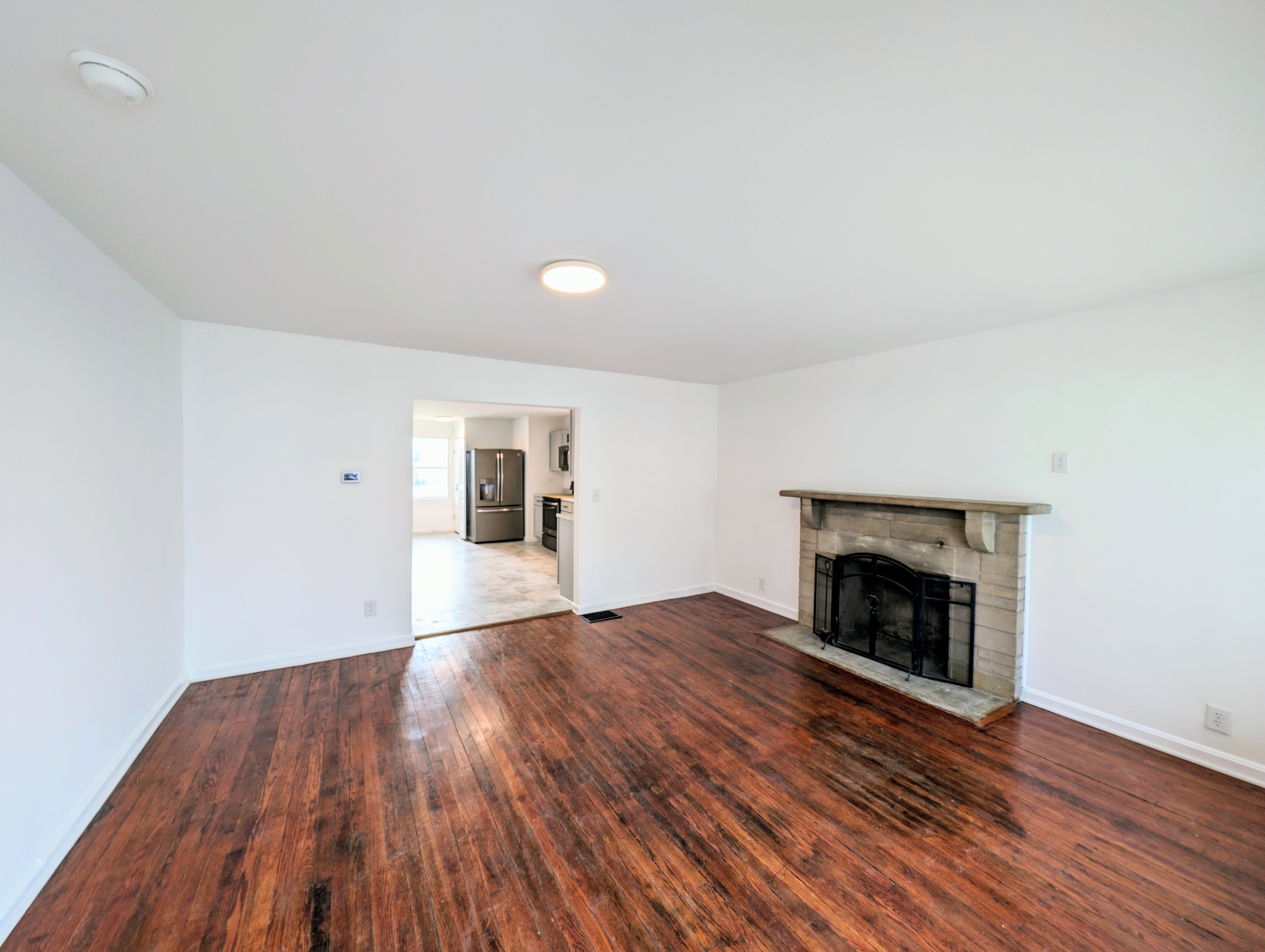 807 Reed Street Columbus, IN 47201 - Photo 2 of 22 Gallery Image 2