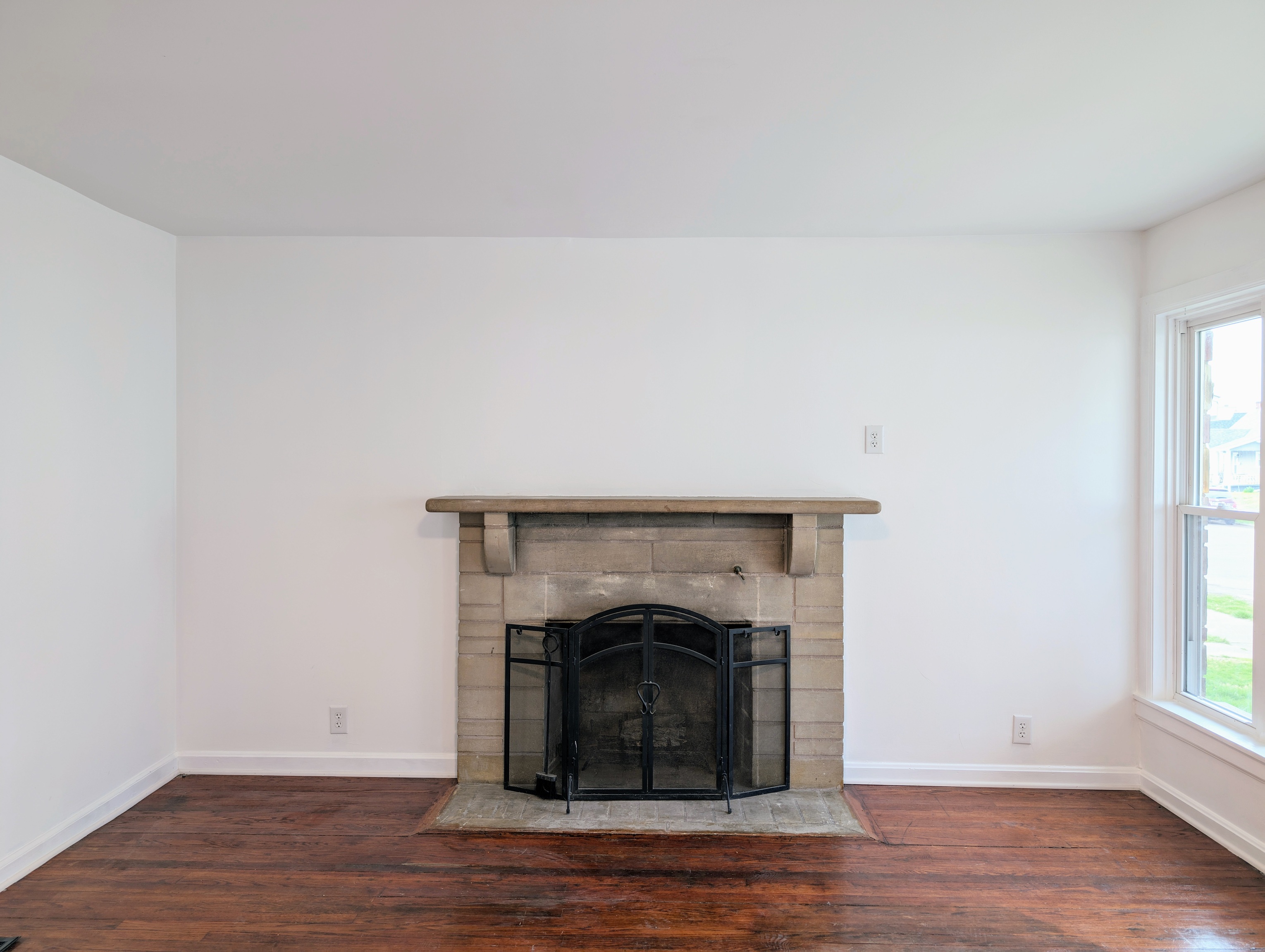 807 Reed Street Columbus, IN 47201 - Photo 4 of 22 Gallery Image 4