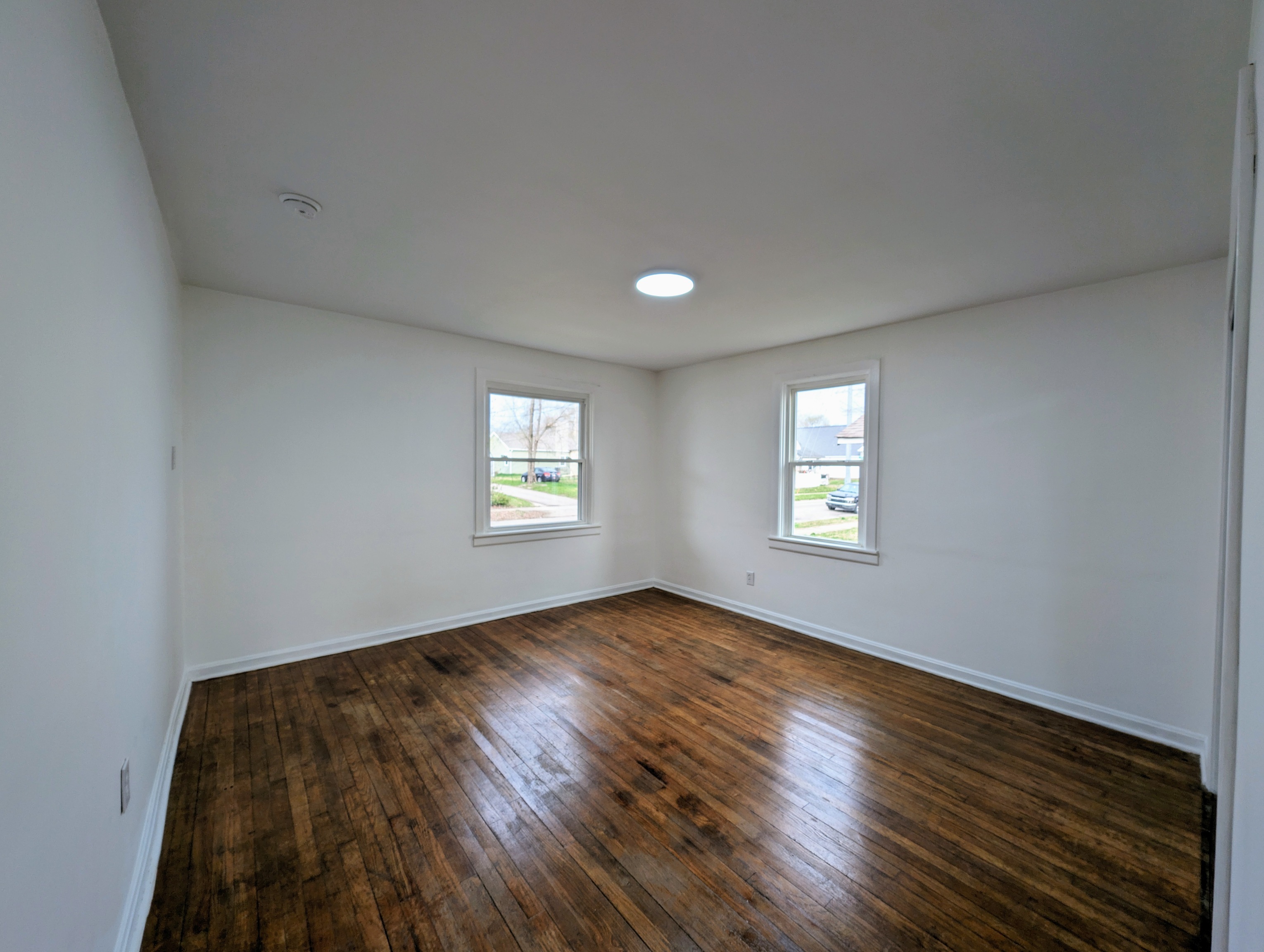 807 Reed Street Columbus, IN 47201 - Photo 9 of 22 Gallery Image 9