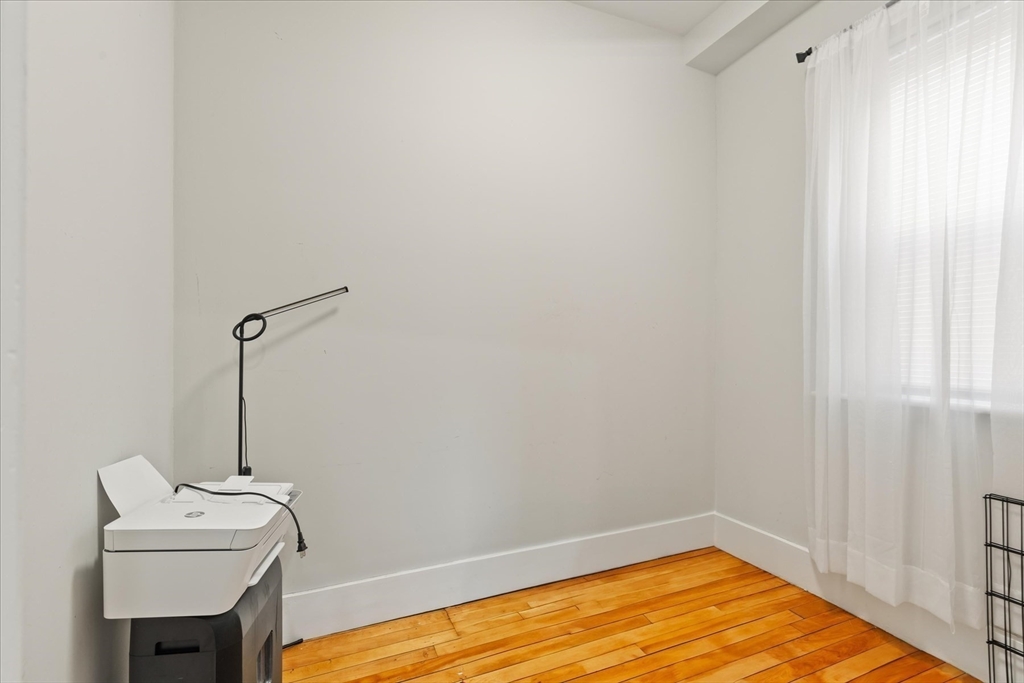 1 Ralph Avenue Worcester, MA 01604 - Photo 31 of 42