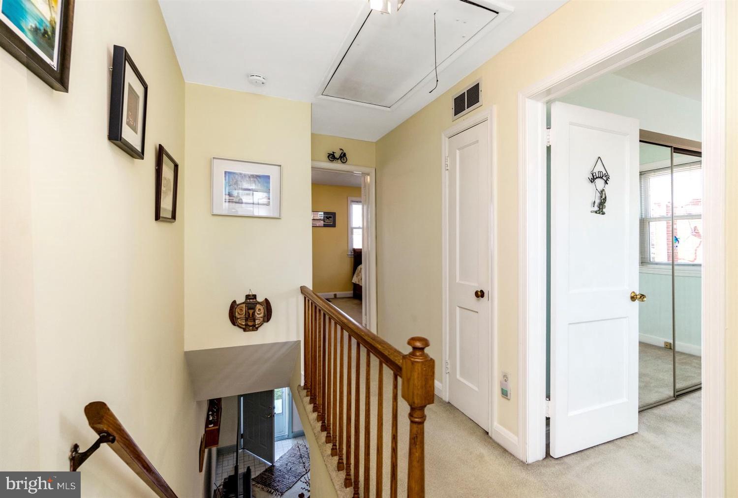 2140 Vailthorn Road Baltimore, MD 21220 - Photo 19 of 30 Linen Closet