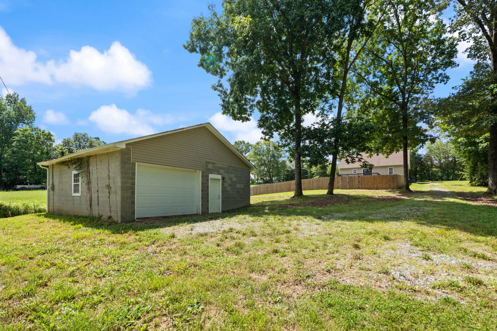 1099 Old County House Road Charlotte, TN 37036 - Photo 45 of 47