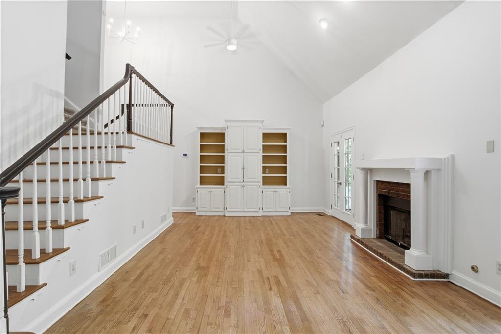 86 Lancaster Way Newnan, GA 30263 - Photo 3 of 37