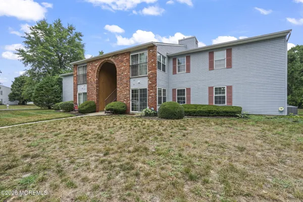 $399,000 | 61 Frontier Way, Tinton Falls, NJ 07753