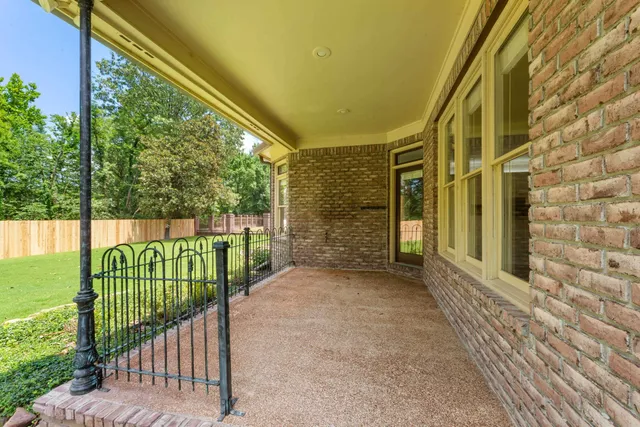 $649,000 | 1405 Red Bend Cove, Collierville, TN 38017