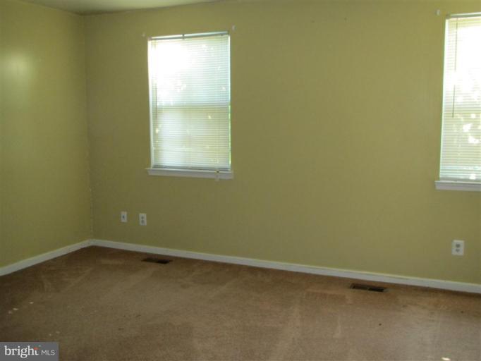 30 Bohn Court Rosedale, MD 21237 - Photo 8 of 15 Bedroom