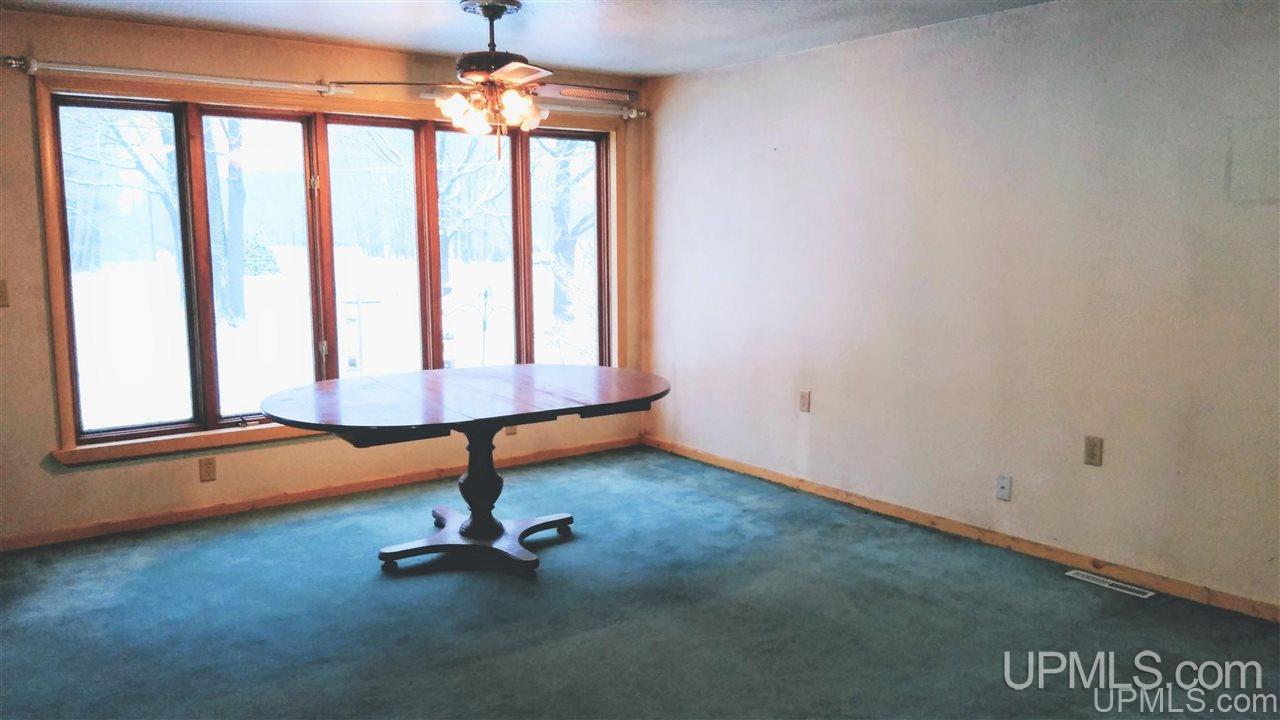 6685 65 Road Gladstone, MI 49837 - Photo 8 of 31