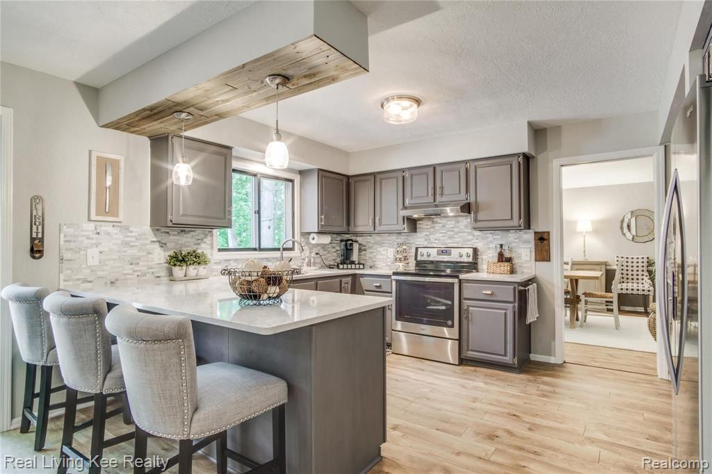 1635 North Kilburn Road Rochester Hills, MI 48306 - Photo 17 of 62