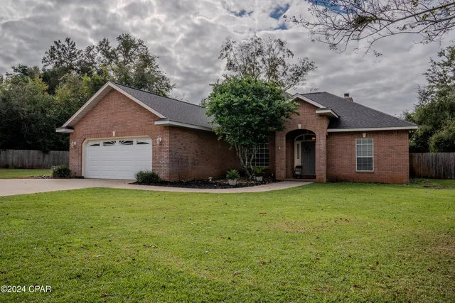 $370,000 | 3425 Maplewood Court, Marianna, FL 32446