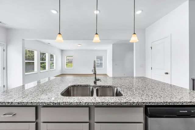 $439,990 | 1396 English Oak Drive, Clarksville, TN 37043