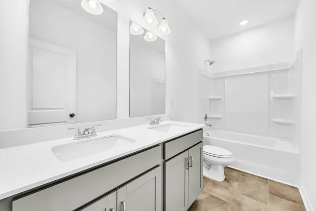 $439,990 | 1396 English Oak Drive, Clarksville, TN 37043