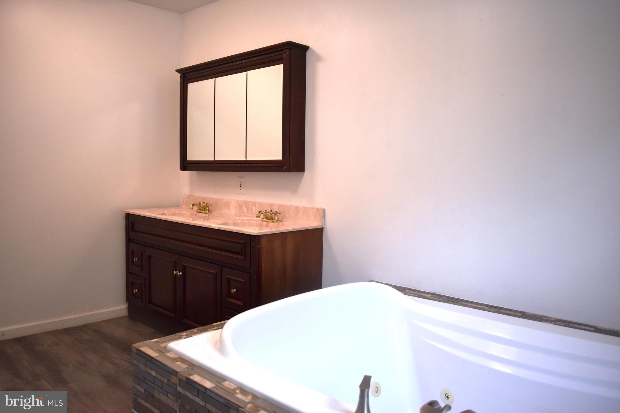 720 6th Road Newtonville, NJ 08346 - Photo 12 of 22
