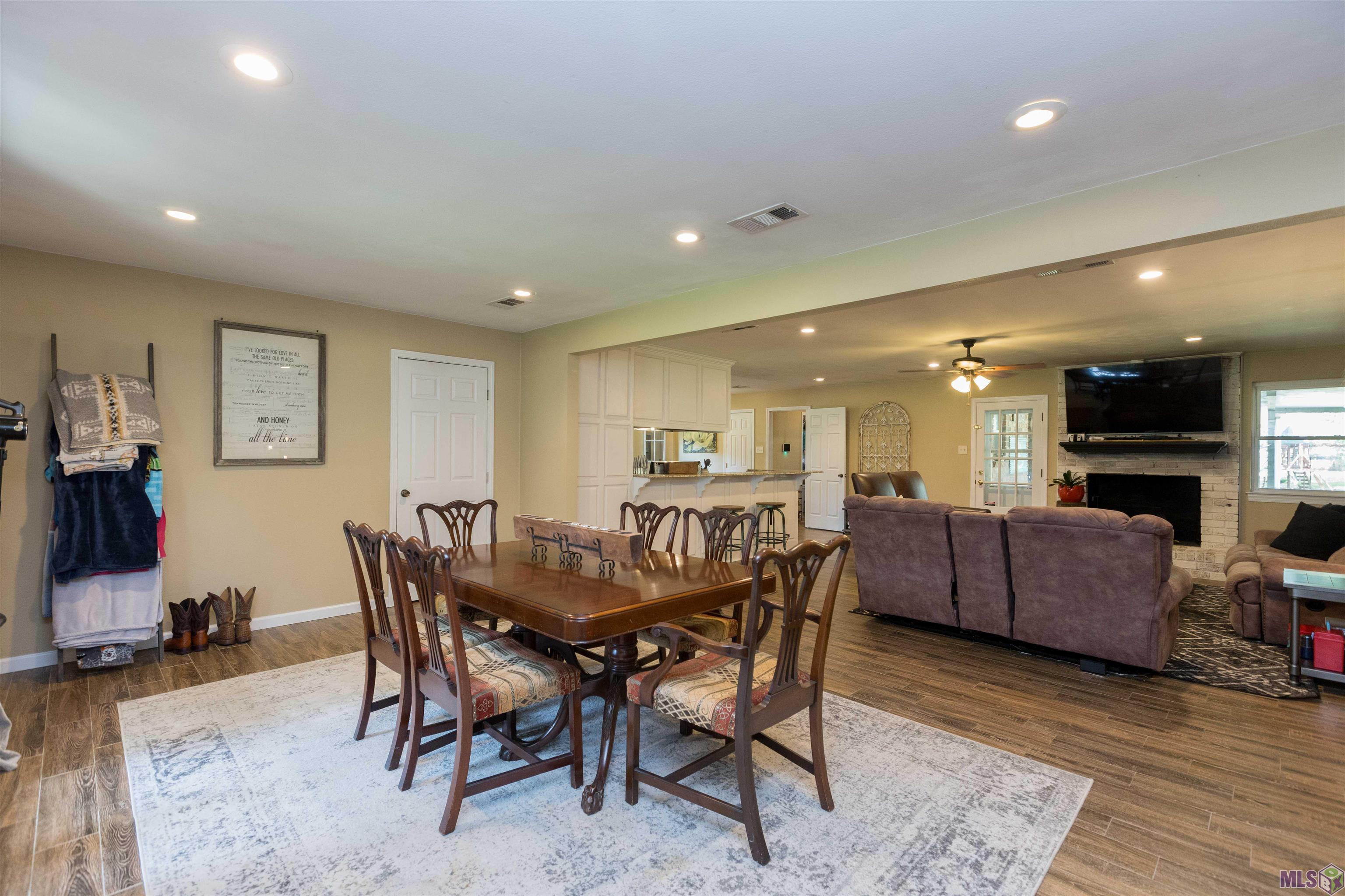 5737 Mapleton Drive Central, LA 70739 - Photo 16 of 32