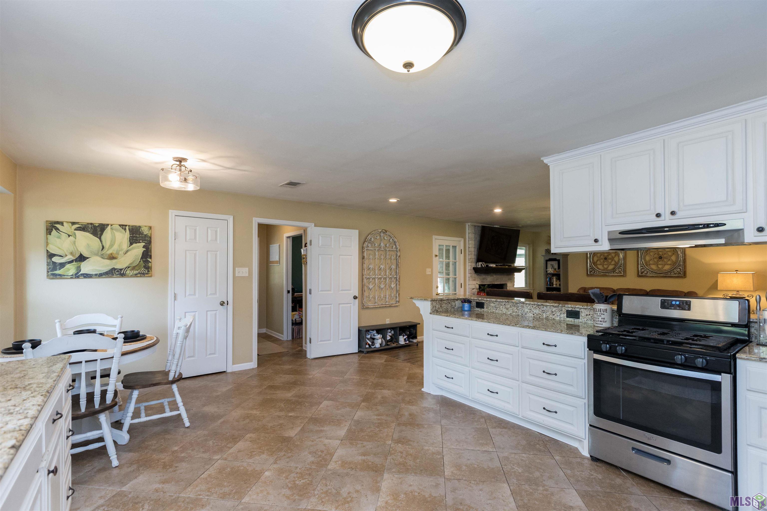 5737 Mapleton Drive Central, LA 70739 - Photo 20 of 32