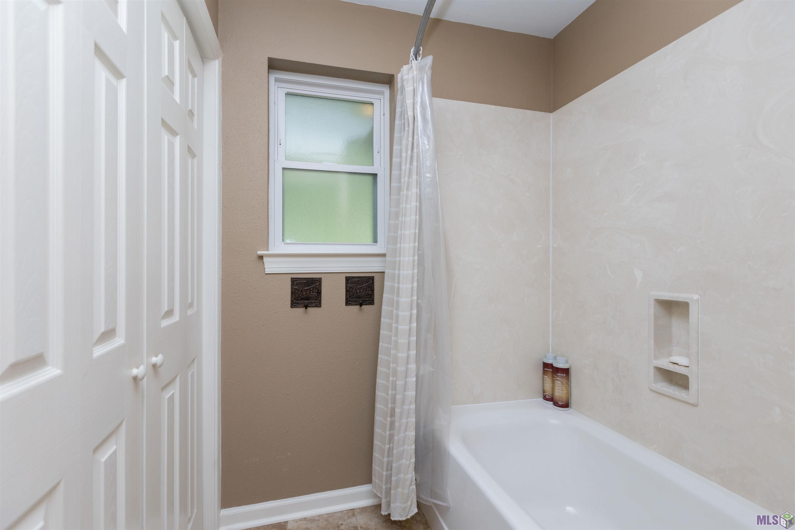 5737 Mapleton Drive Central, LA 70739 - Photo 26 of 32