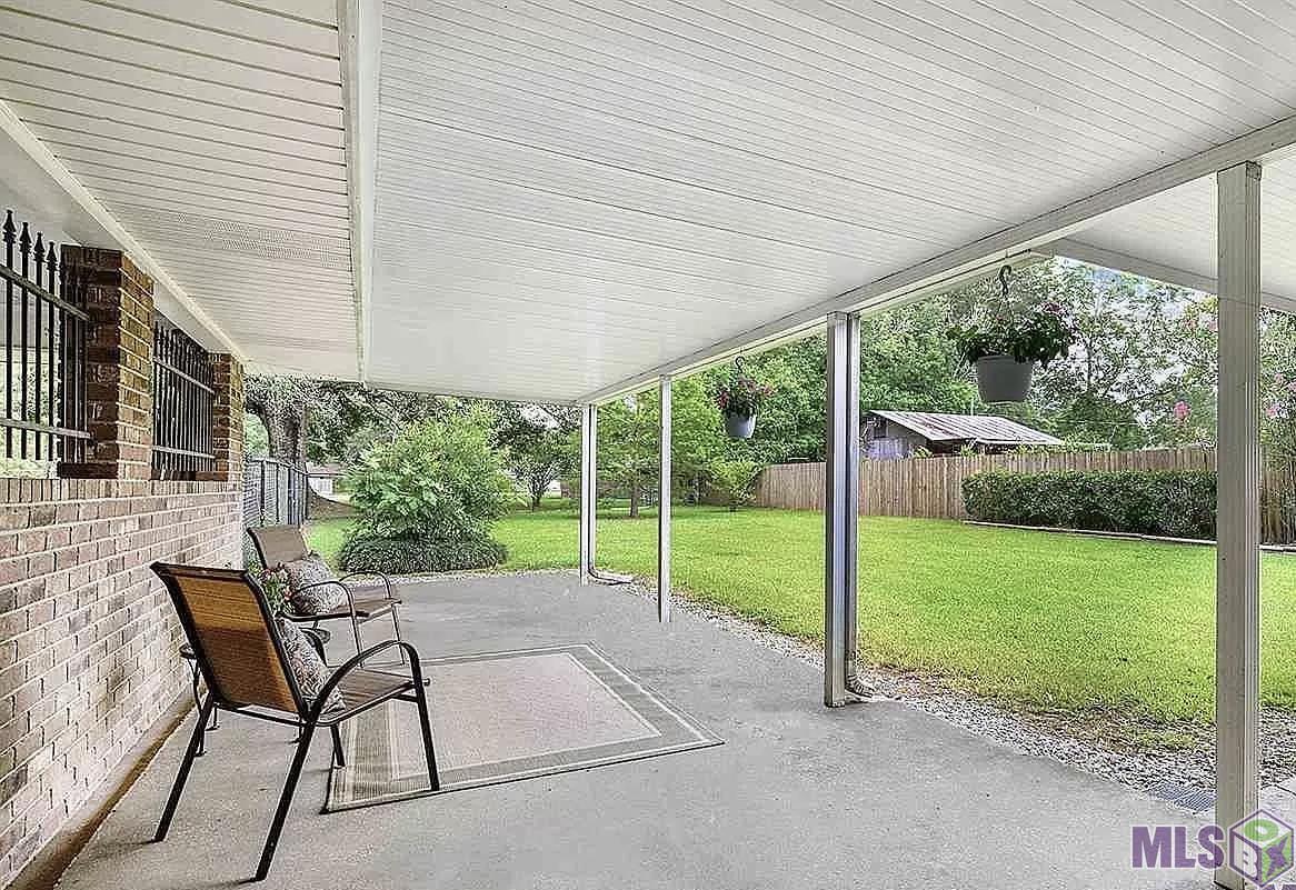 5737 Mapleton Drive Central, LA 70739 - Photo 5 of 32