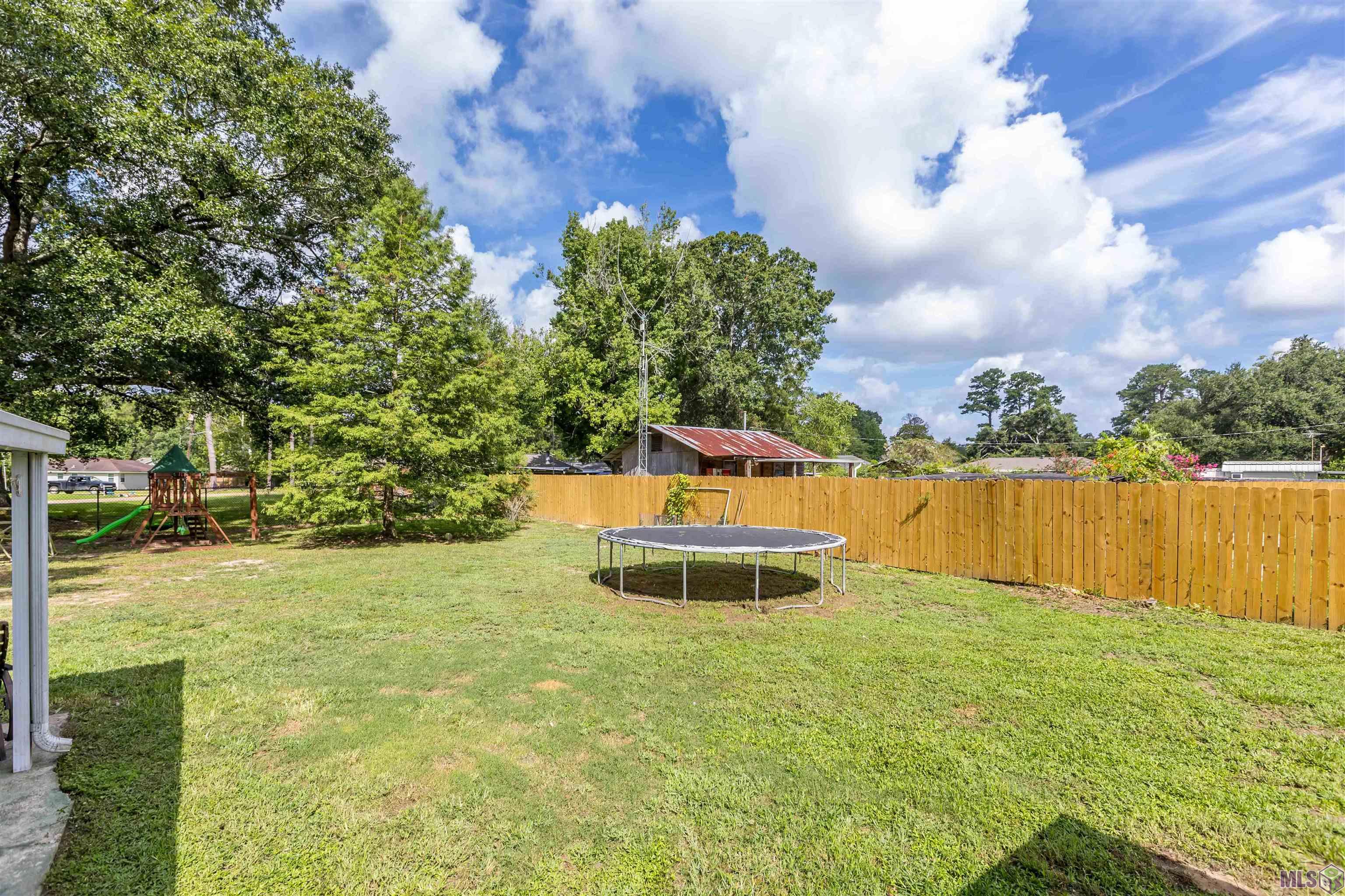 5737 Mapleton Drive Central, LA 70739 - Photo 8 of 32