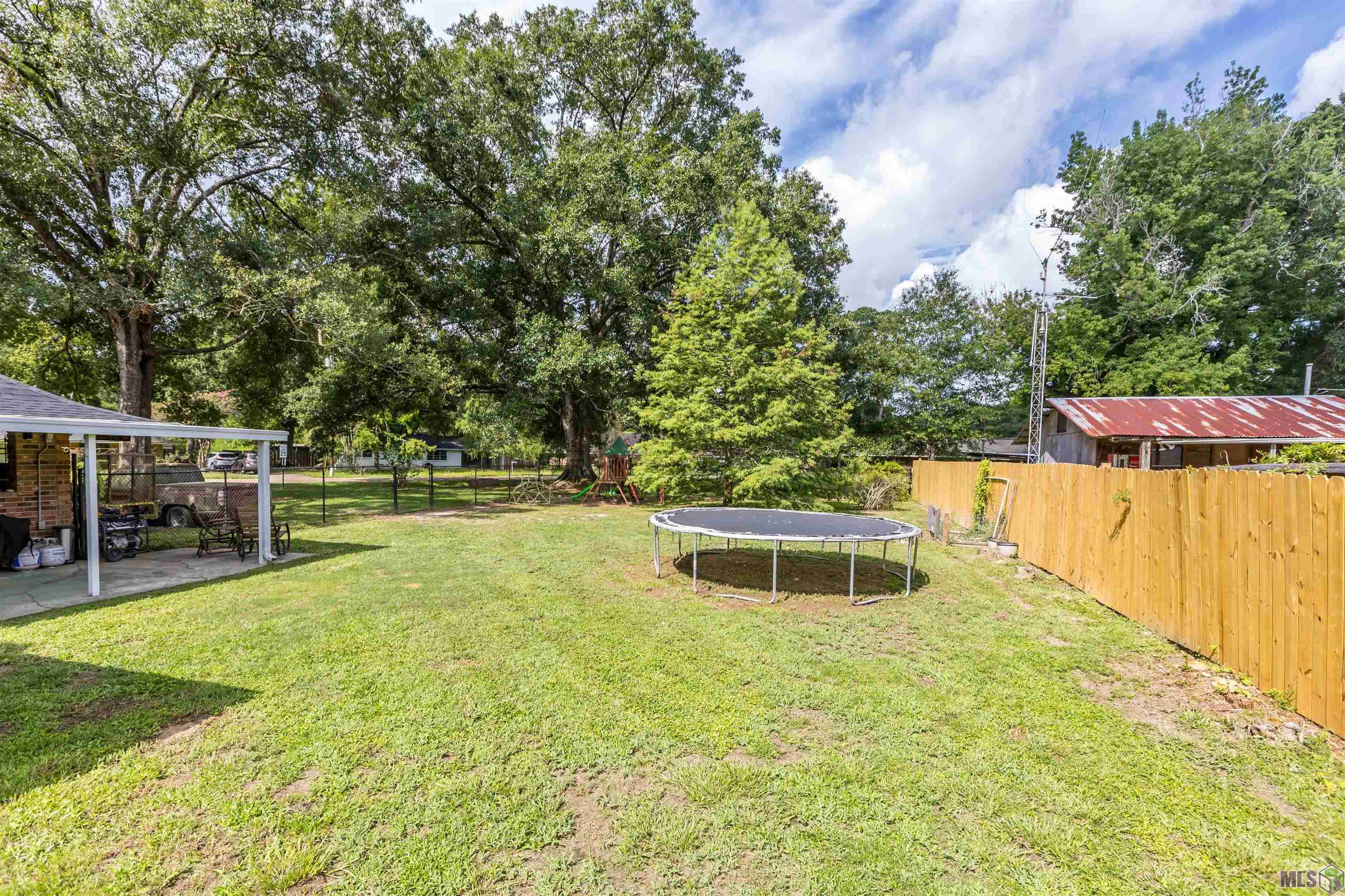 5737 Mapleton Drive Central, LA 70739 - Photo 9 of 32