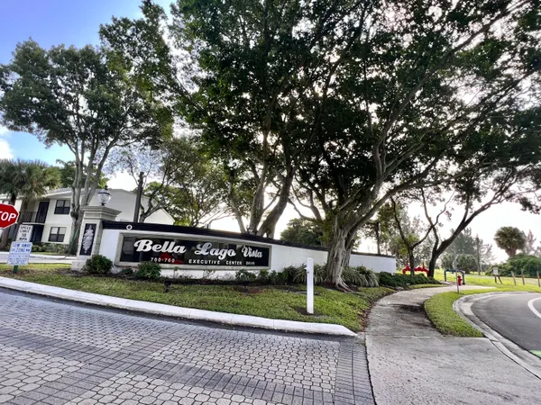 $1,850 | 706 Executive Center Drive, Unit 28, West Palm Beach, FL 33401