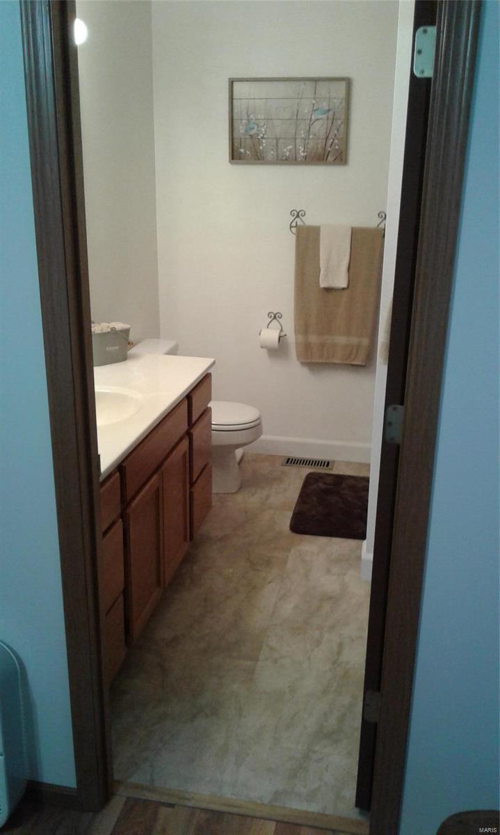 413 Copper Bend Road Maryville, IL 62062 - Photo 16 of 27 Gallery Image 16