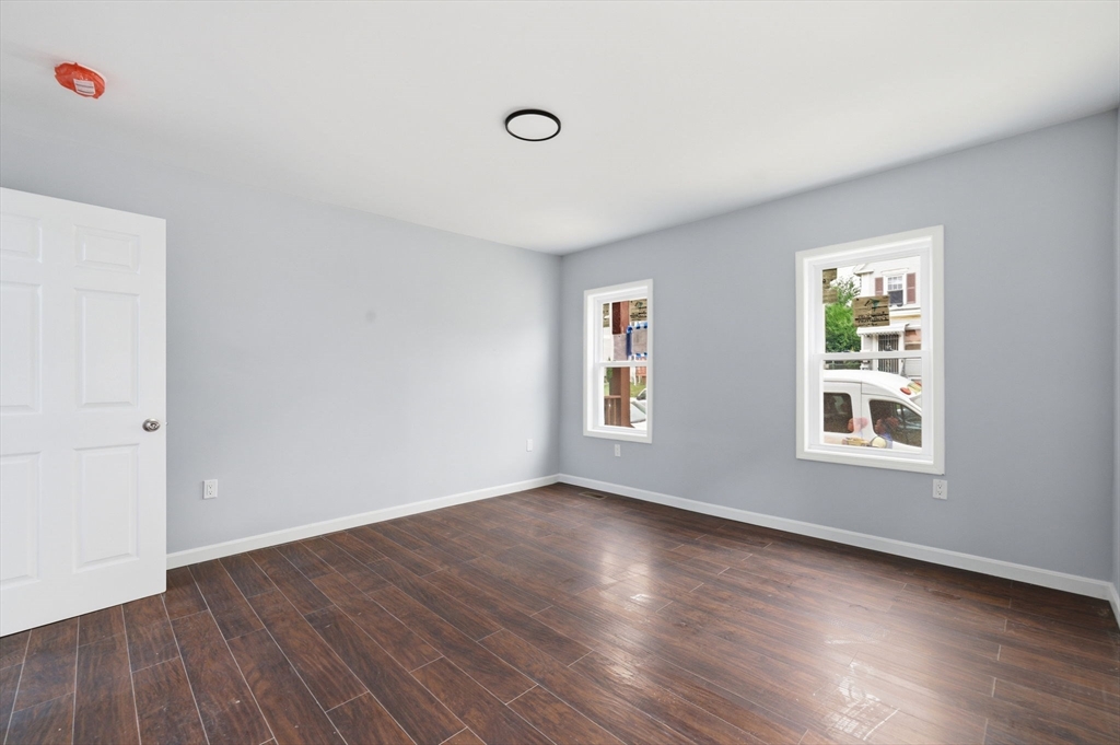 14 Cutler Street Worcester, MA 01604 - Photo 12 of 30