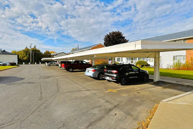 $215,000 | 250 North Raymond Road, Unit A12, Spokane Valley, WA 99206