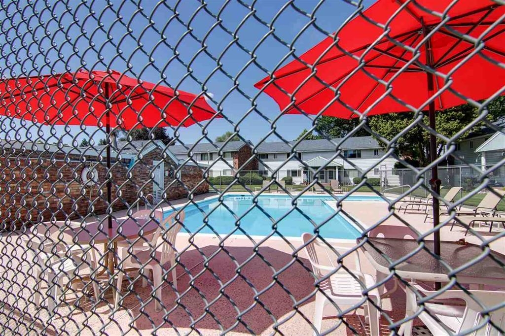 250 North Raymond Road, Unit A12 Spokane Valley, WA 99206 - Photo 2 of 30