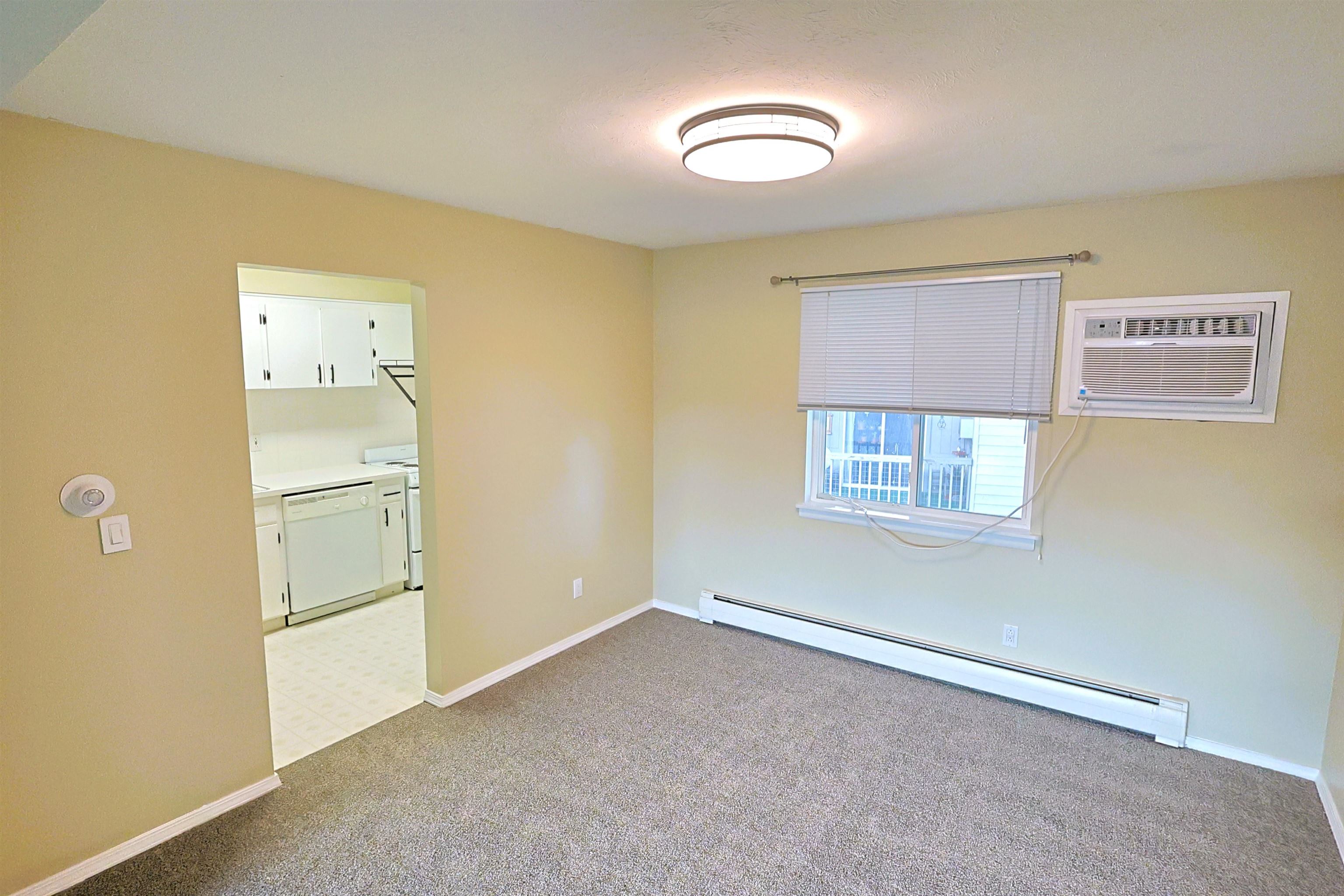 250 North Raymond Road, Unit A12 Spokane Valley, WA 99206 - Photo 9 of 30