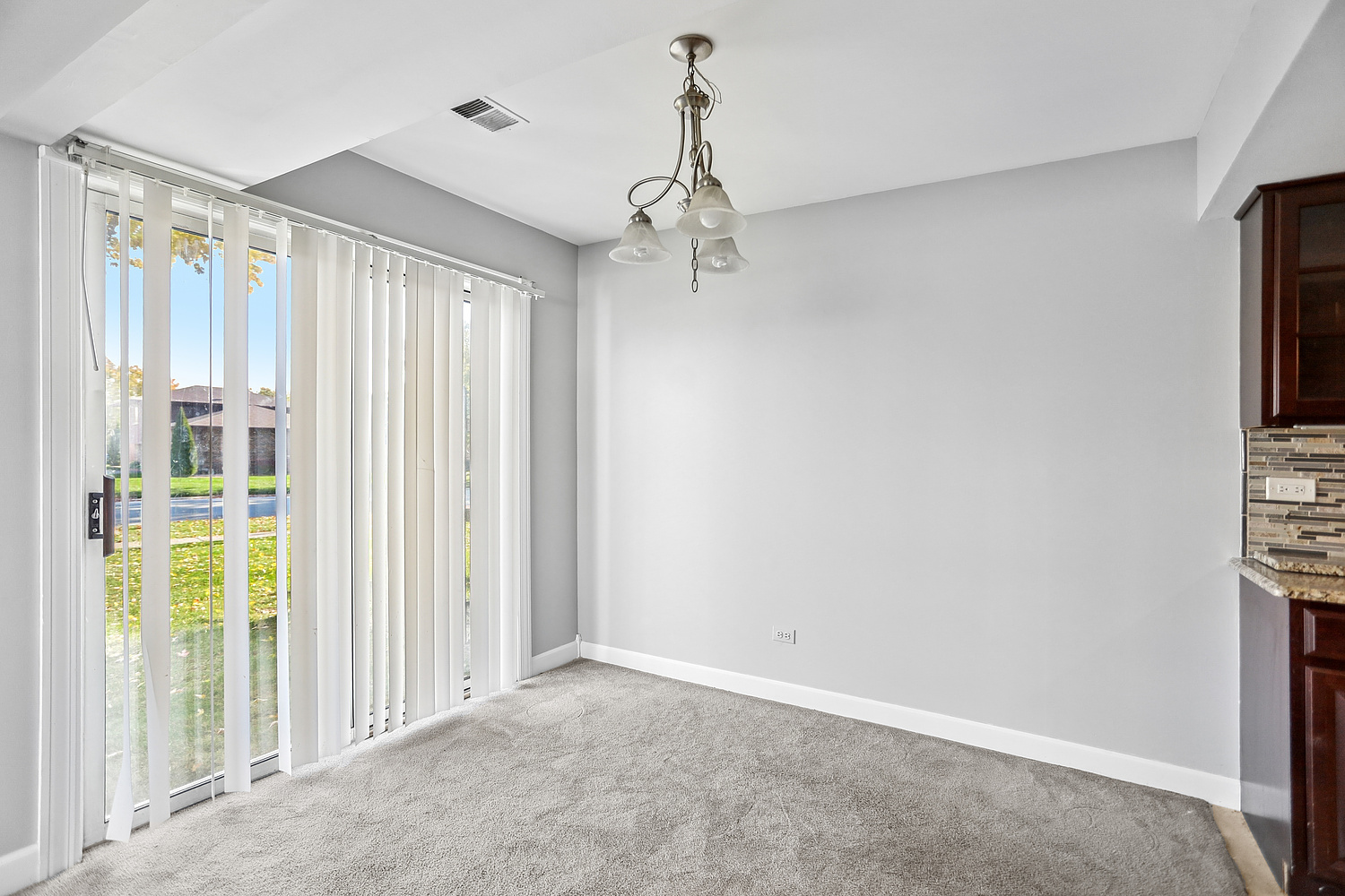 16410 Brementowne Road Tinley Park, IL 60477 - Photo 3 of 18