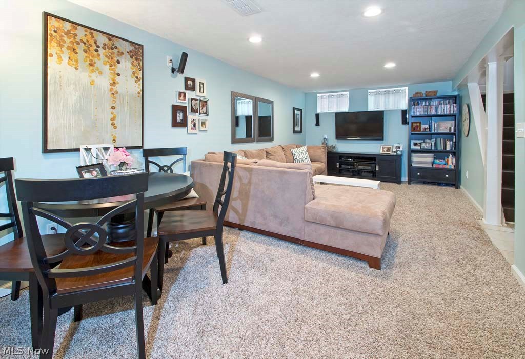 1153 Mayfield Ridge Road Cleveland, OH 44124 - Photo 17 of 21