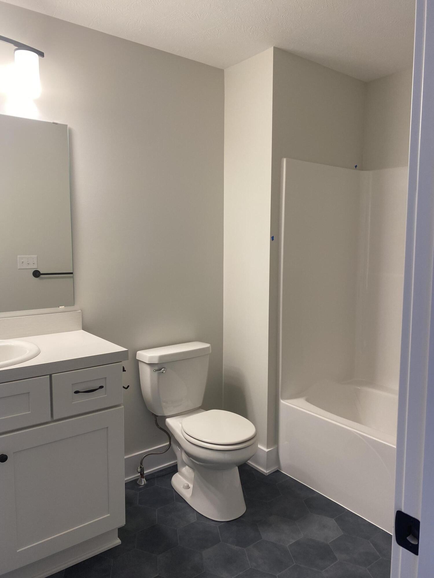 4241 Stratton Boulevard, Unit 24 Kentwood, MI 49512 - Photo 7 of 10 IMG_5861