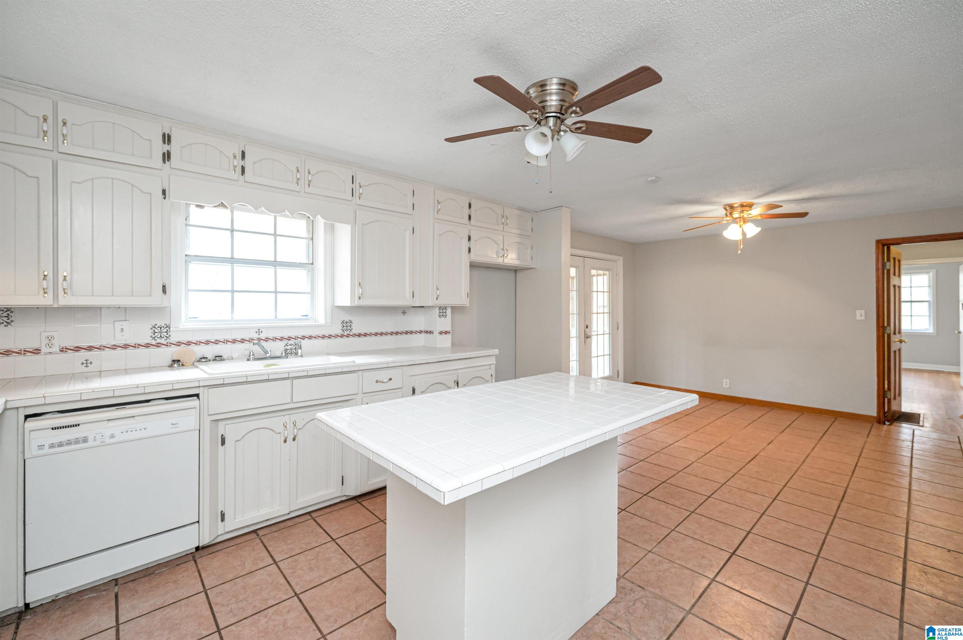 7629 Old Springville Road Trussville, AL 35173 - Photo 13 of 50