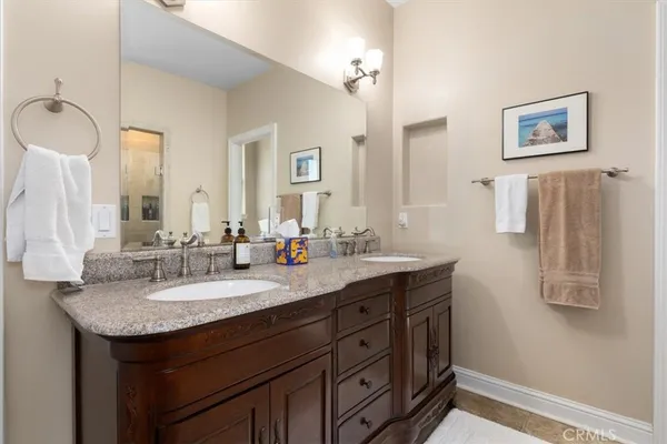 $749,000 | 2347 Lakeview Drive, Bradley, CA 93426