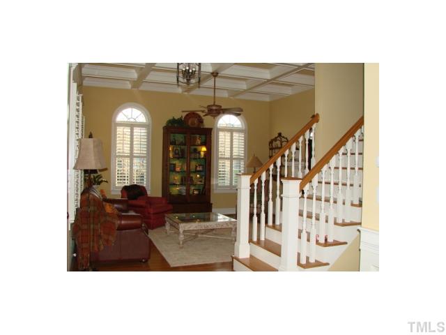 10323 Evergreen Spring Place Raleigh, NC 27614 - Photo 4 of 12 Gallery Image 4