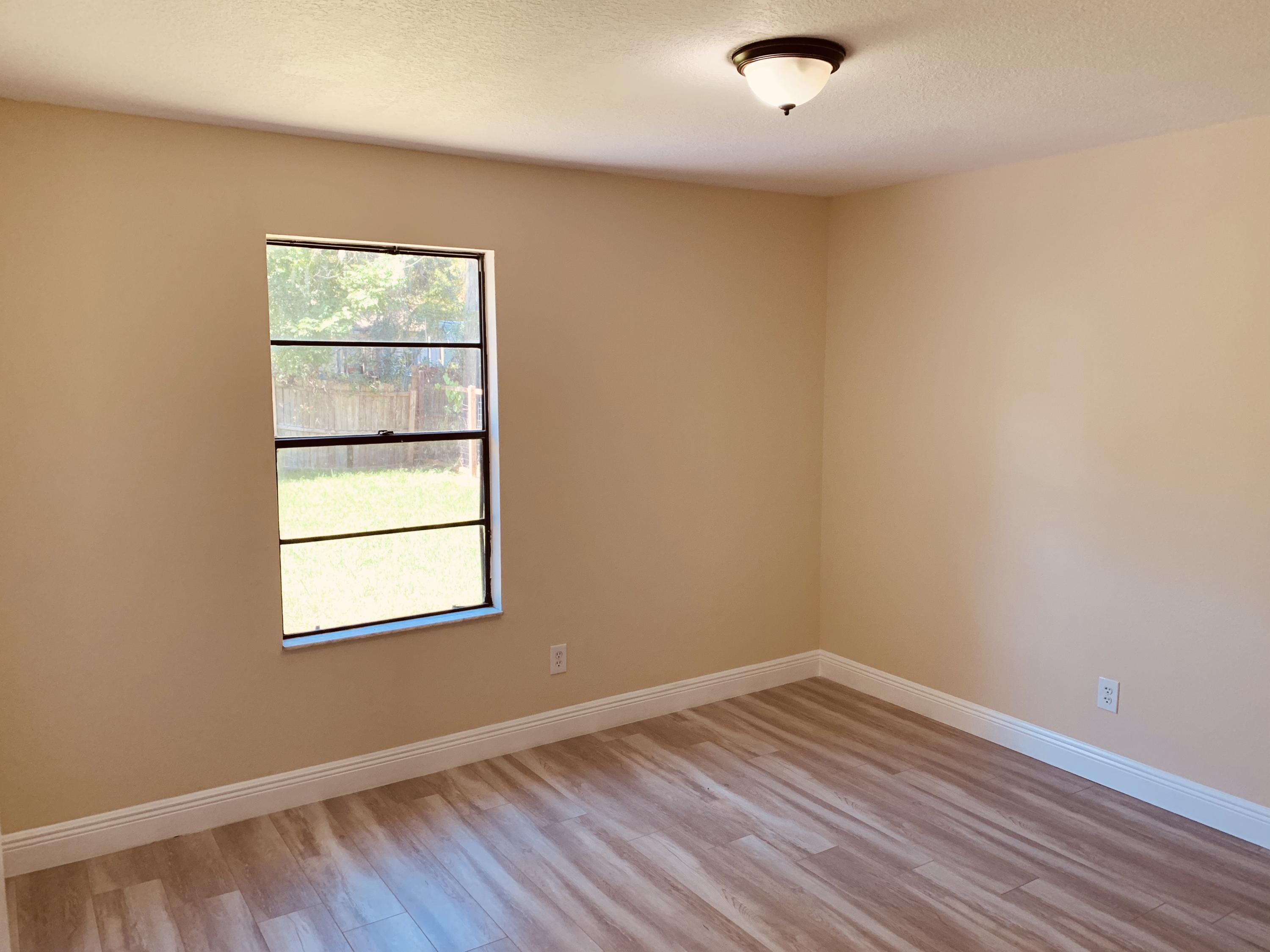 2624 Pine Tree Drive Edgewater, FL 32141 - Photo 9 of 17 bedroom