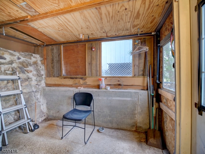 32 Cliffside Trail Denville, NJ 07834 - Photo 23 of 24 a bathroom with a sink and a mirror