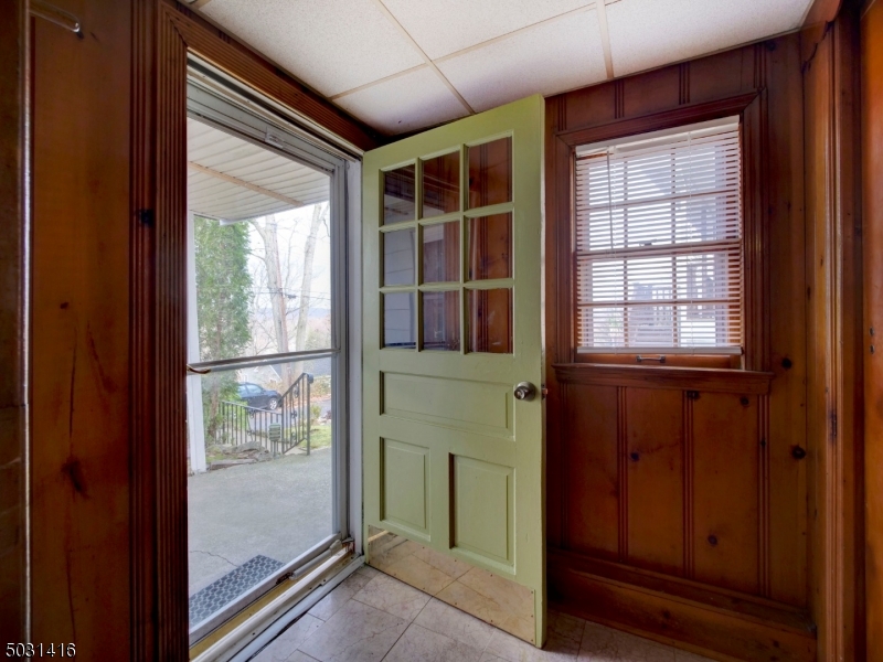 32 Cliffside Trail Denville, NJ 07834 - Photo 4 of 24 a view of front door